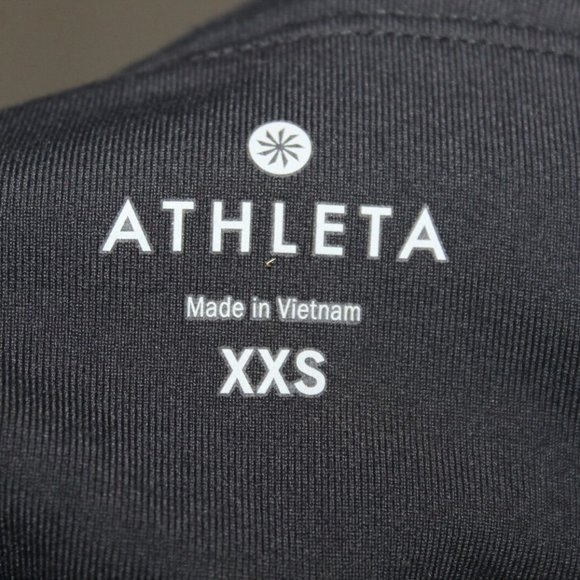 Athleta Acceleration 2in1 Skort Over Capri HW7957 - Picture 4 of 8